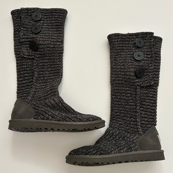 UGG Dark Grey Classic Crochet Cardy Knit Tall Foldover Sweater Boots - size 6 - Picture 1 of 10